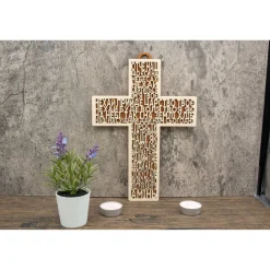 Отче наш Небесний - Молитва, яку знають усі, а тепер також доступна у вигляді декоративного хрестика