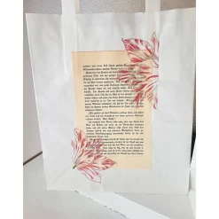3 er Set Geschenktüten mit alter Buchseite " primavera "