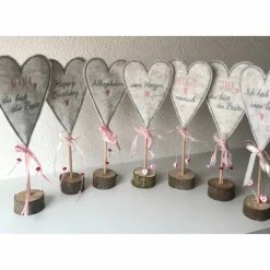 2 er Set Herzen auf Standfuß  in der Farbe ROSA - Tisch/Fenster Dekoration aus 100 % Wollfilz - für liebe Menschen