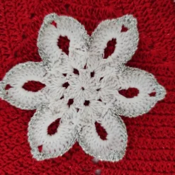 6 gehäkelte Sterne/Schneeflocken