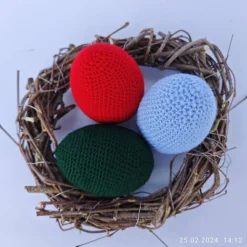 3 große umhäkelte Ostereier