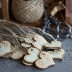 3 Handgefertige Keramikherzen - Gastgeschenke Hochzeit, Geschenkanhänger oder Dekoration