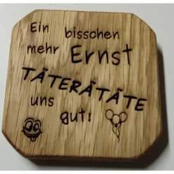 2 in 1 Untersetzer mit integriertem Flaschenöffner