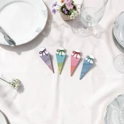 20 Schultüten gestanzt aus Tonkarton – Bunte Minischultüten für Streudeko, Scrapbooking & Kartengestaltung zum Schulanfang