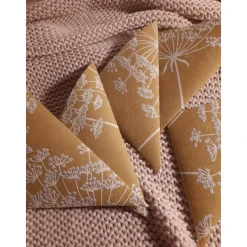 6 Spitztüten in Senfgelb mit Wiesenblumen ...