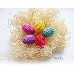 5 Umhäkelte Ostereier - gehäkelt,Ostern,Tischdeko,Gastgeschenk,kräftige Farben,violett,rot,gelb