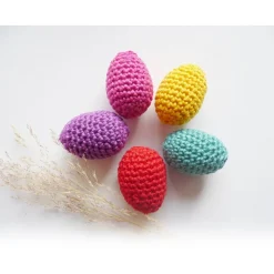 5 Umhäkelte Ostereier - gehäkelt,Ostern,Tischdeko,Gastgeschenk,kräftige Farben,violett,rot,gelb