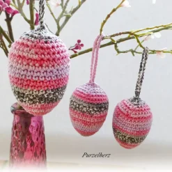3 umhäkelte Ostereier zum Aufhängen oder Tischdeko - Gastgeschenk,Ostern,Muttertag,Dekoeier,festlich,modern,easter
