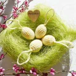 4 umhäkelte Ostereier zum Aufhängen oder Tischdeko - Gastgeschenk,Ostern,Muttertag,Dekoeier,festlich,modern