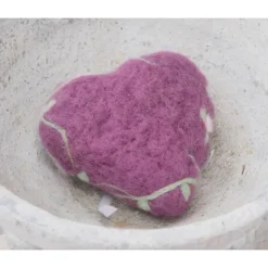 * WUNDERSCHÖNES RINGKISSEN * IN HERZFORM * HOCHZEIT * ACCESSOIRES * 100% WOLLE * REINE HANDARBE * Produkt #711351