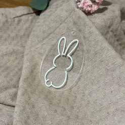 Acrylglas-Ei „Hase Linie“ – Minimalistische Osterdeko mit filigranem Laserschnitt