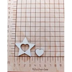 Advent Weihnachtssterne mit Herz 32tlg Tischdekoration Tischstreu Streu zum Basteln gestalten Streudeko DIY