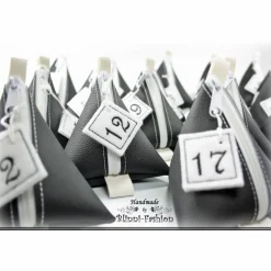 Adventkalender PURIST mit gestickten Zahlen, 24 Pyramiden Säckchen für Kinder und Erwachsene, Weihnachten, Advent
