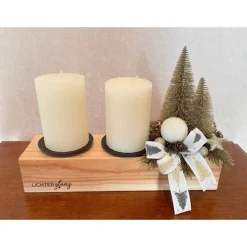 Adventsbalken, Adventsgesteck mit zwei dicken Kerzen, cremefarben
