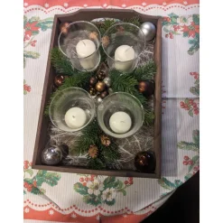 Adventsdekoration für den Tisch