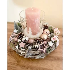 Adventsgesteck mit Windlicht auf Kranz, rosa/silber/weiß/grau