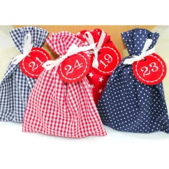 Adventskalender / Säckchen zum befüllen / Stoffsäckchen mit Zahlen rot dunkelblau