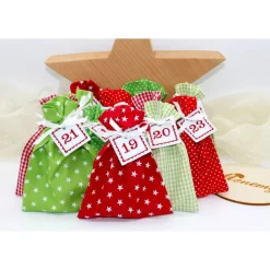 Adventskalender / Säckchen zum befüllen / Stoffsäckchen mit Zahlen rot grün