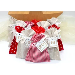 Adventskalender / Säckchen zum befüllen / Stoffsäckchen mit Zahlen rot beige