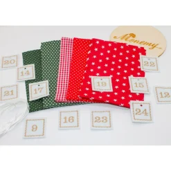 Adventskalender / Säckchen zum Befüllen / Stoffsäckchen mit Zahlen dunkelgrün rot