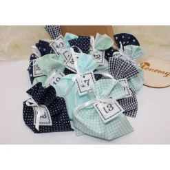 Adventskalender / Säckchen zum befüllen / Stoffsäckchen mit Zahlen mint dunkelblau