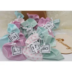 Adventskalender / Säckchen zum befüllen / Stoffsäckchen mit Zahlen mint rosa
