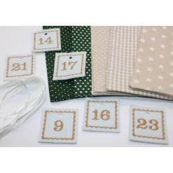 Adventskalender / Säckchen zum Befüllen / Stoffsäckchen mit Zahlen dunkelgrün beige