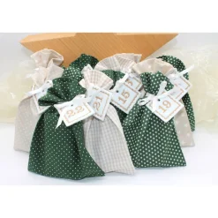 Adventskalender / Säckchen zum Befüllen / Stoffsäckchen mit Zahlen dunkelgrün beige