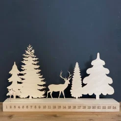 Adventskalender aus Holz mit Waldszene – Skandinavisches Design zum Selbstgestalten