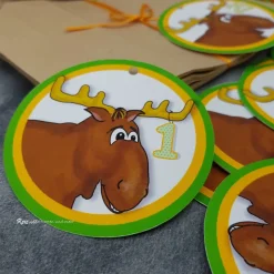 Adventskalender Elch zum Befüllen aus Kraftpapier – 24 Tüten mit Zahlenanhängern & Satinbändern