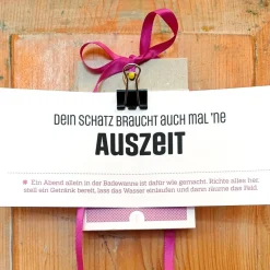 Adventskalender für Verliebte – 24 romantische Aufgaben für Paare