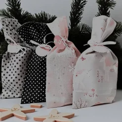 Adventskalender mit Einhorn Motiv, 24 Adventskalender Säckchen zum Selbstbefüllen