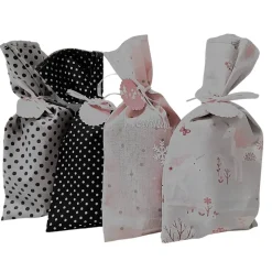 Adventskalender mit Einhorn Motiv, 24 Adventskalender Säckchen zum Selbstbefüllen