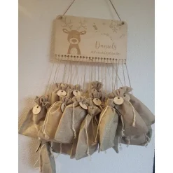 Adventskalender personalisiert mit Name klein,Rehntier, Weihnachten, Adventskalender aus Holz/Laser, Advent,Jutesäckchen