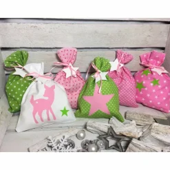 Adventskalender Reh grün rosa weiß Kalender Advent selber befüllen Säckchen Baumwolle Taschen Tüten Türchen Weihnachten