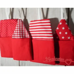 Adventskalender, Vorweihnachten, rot-weiß, nordisch, 24 Häuschen zum aufhängen, genäht, gestickt,