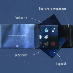 Adventskalender Weltraum für Kinder ab 8 Jahren mit 24 kleinen Geschichten, großer Übersichtskarte und Stickern