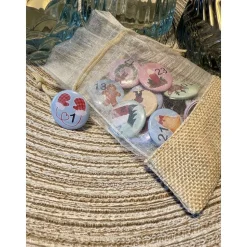 Adventskalender Zahlen Buttons 24er Set Mini 30mm digitale Handzeichnung