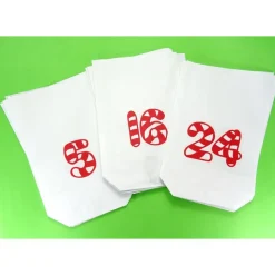 Adventskalender Zuckerstange rot weiss, Kraftpapiertüten, Foldback Klammer Holzklammern, by BuntMixxDESIGN