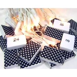 Adventskalender zum Befüllen, Mini-Schachteln Schiebeschachtel Punkte Pünktchen schwarz weiß Zahlen