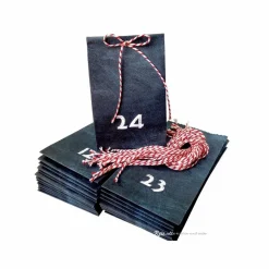 Adventskalender-Tüten in Tafeloptik zum Befüllen – Handgefertigte Papiertüten mit Kordeln, Zahlen & Bodenbeutel
