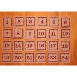 Adventskalenderzahlen taupe Filz eckig bestickt