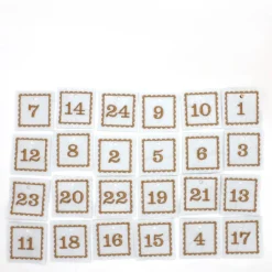 Adventskalenderzahlen weiß Filz eckig bestickt