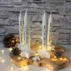Adventskerzen 4er Set – Bedruckte Kerze für Adventskranz & Weihnachten
