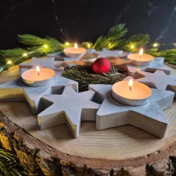 Adventskranz mit Sternen für 4 Teelichter - aus Gießbeton -weiß oder hellgrau mit Glitzer - wiederverwendbar