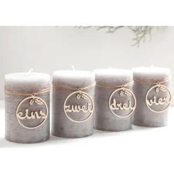 Adventskranz Zahlen Holz 1–4 in Schreibschrift mit Ilex-Blättern – handgemachte Holzzahlen, natürliche Weihnachtsdeko