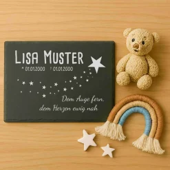 Andenken an Sternenkinder – Schiefertafel mit Namen, Datum und süßen Motiven – Erinnerung für Zuhause oder Garten