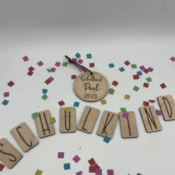Anhänger Holz Schultüte / Schulanfang / personalisiert