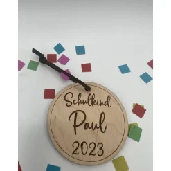 Anhänger Holz Schultüte / Schulanfang / personalisiert