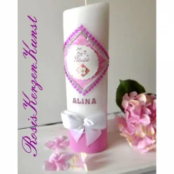 Ausgefallene modern gestaltete Taufkerze 